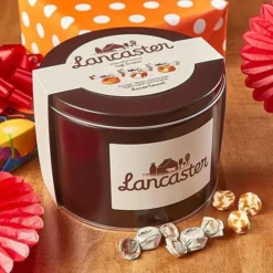 Lancaster Soft Cremes - Caramel, Vanilla, And Butterscotch - Caramel Candy: 2.5LB Gift Tin -Candy Promotion Sale lancaster soft cremes caramel vanilla and butterscotch caramel candy 2 5lb gift tin candy warehouse 4