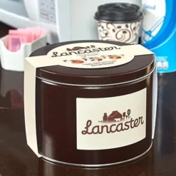 Lancaster Soft Cremes - Caramel, Vanilla, And Butterscotch - Caramel Candy: 2.5LB Gift Tin -Candy Promotion Sale lancaster soft cremes caramel vanilla and butterscotch caramel candy 2 5lb gift tin candy warehouse 5