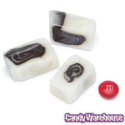 Licorice Mint Swirl Caramel Cubes: 2KG Bag -Candy Promotion Sale licorice mint swirl caramel cubes 2kg bag candy warehouse 3